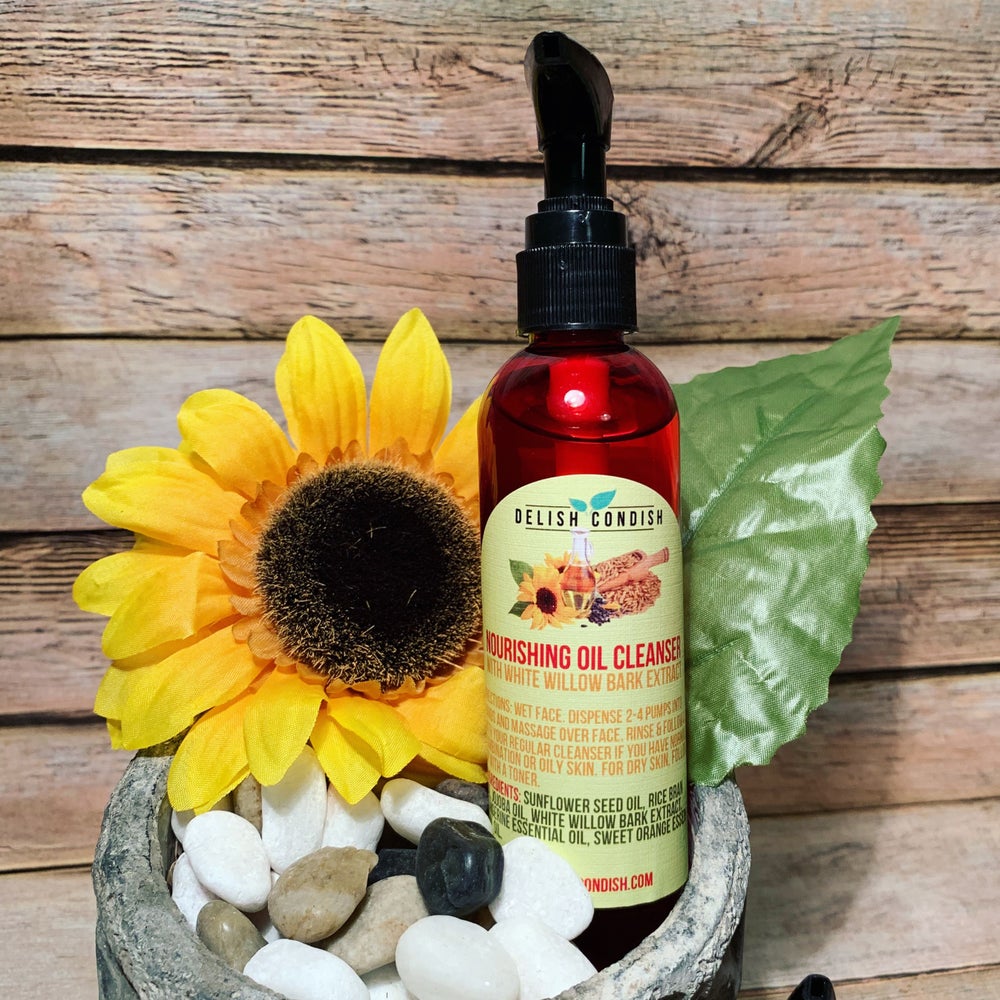 NOURISHING OIL CLEANSER