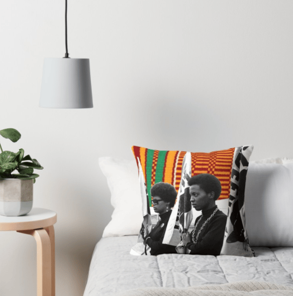 Formation (Pillow)